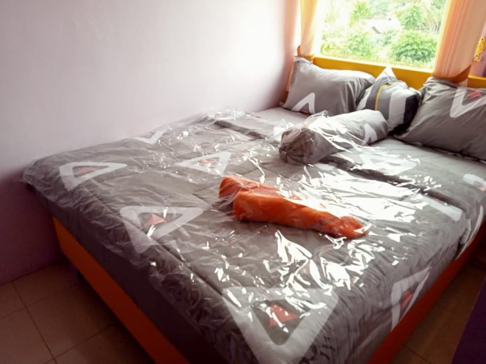 Чипанас: Ungu Hotel Garut