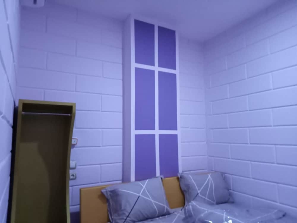 Чипанас: Ungu Hotel Garut
