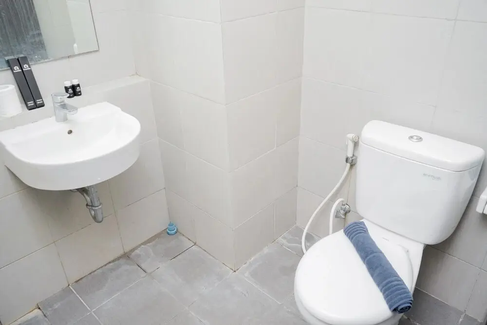 Южный Тангеранг: Modern Classic Studio Room Bintaro Icon Apartment