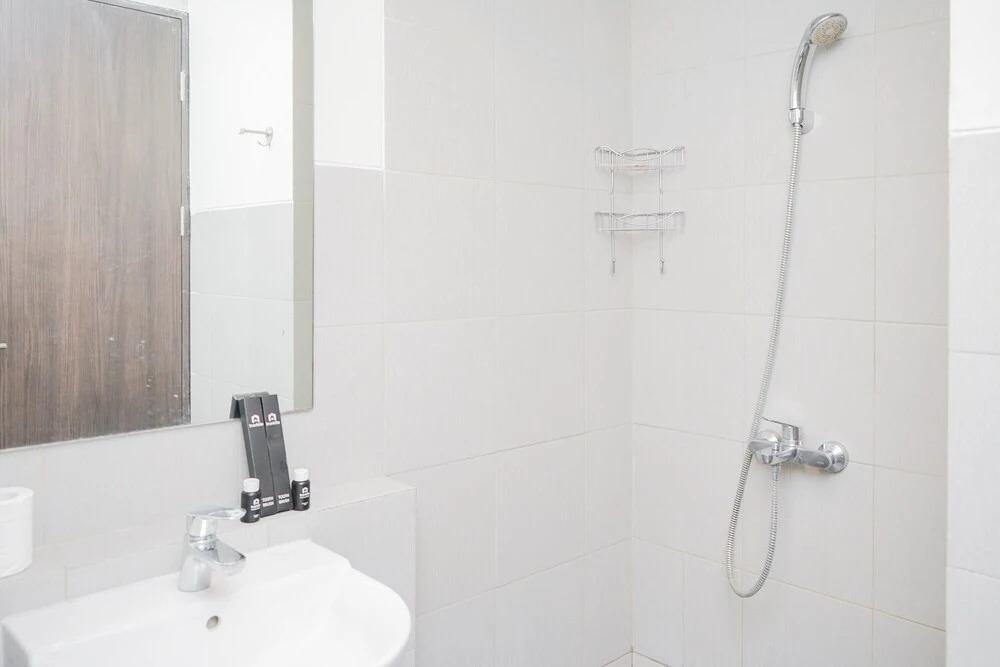 Южный Тангеранг: Spacious and Compact Studio Room at Bintaro Icon Apartment