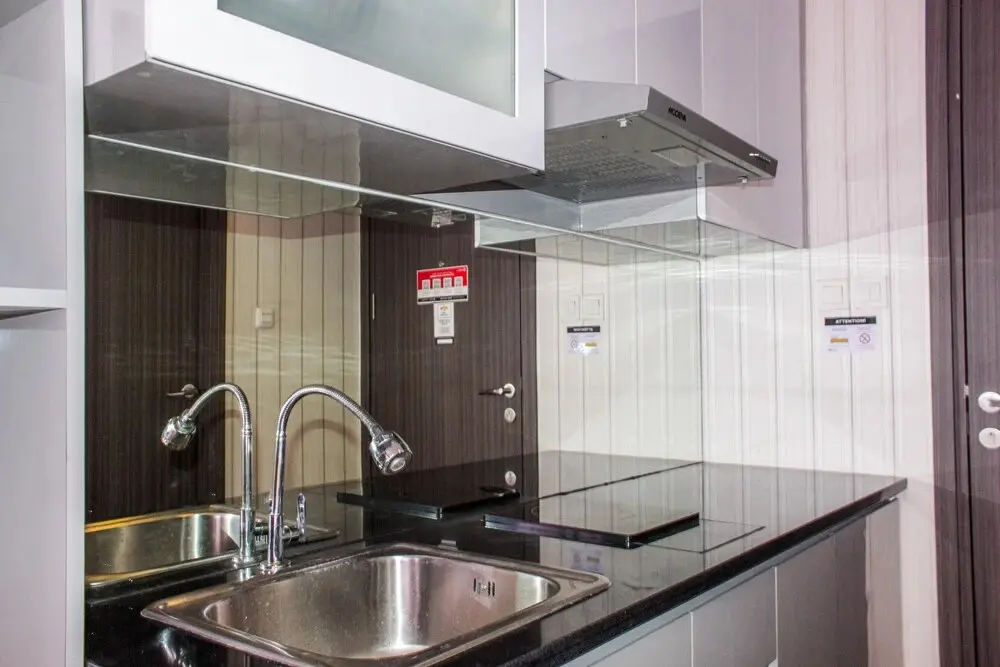 Южный Тангеранг: Minimalist and Cozy Studio Bintaro Icon Apartment
