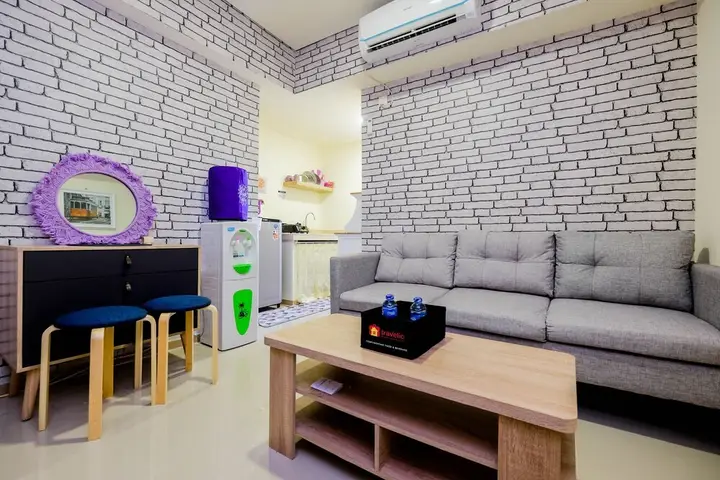 Сибату: Good Deal 2BR at Meikarta Apartment near CBD's Area