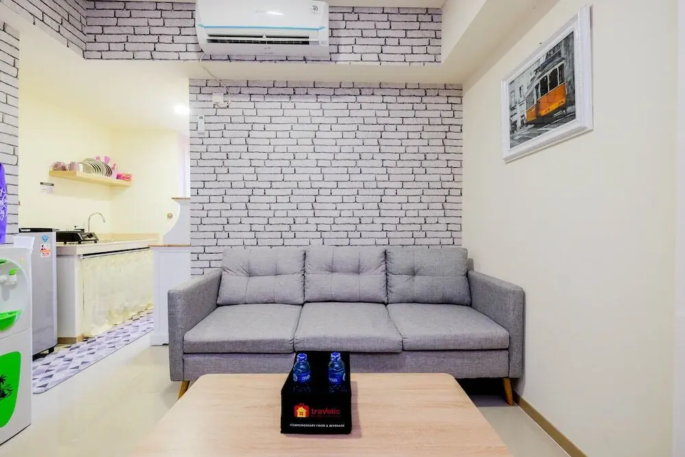 Сибату: Good Deal 2BR at Meikarta Apartment near CBD's Area