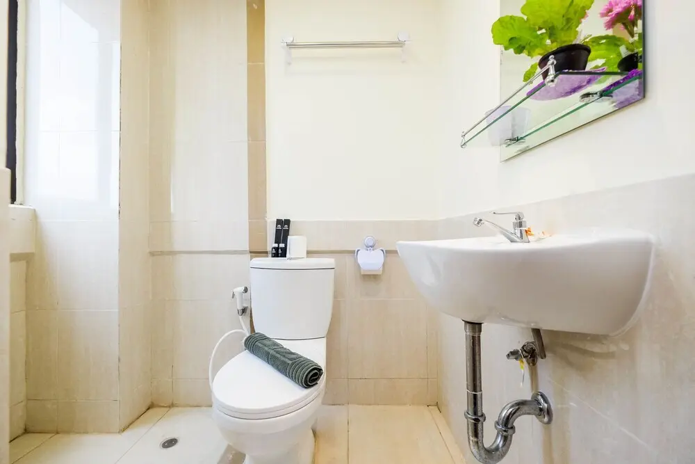 Сибату: Good Deal 2BR at Meikarta Apartment near CBD's Area