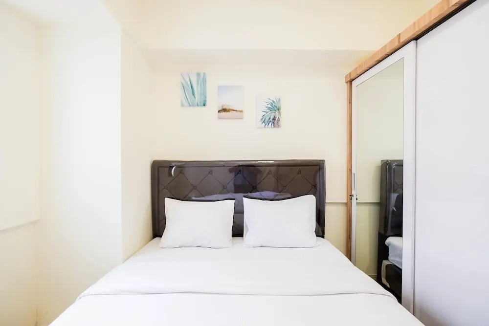 Сибату: Brand New and Compact 2BR at Meikarta Apartment