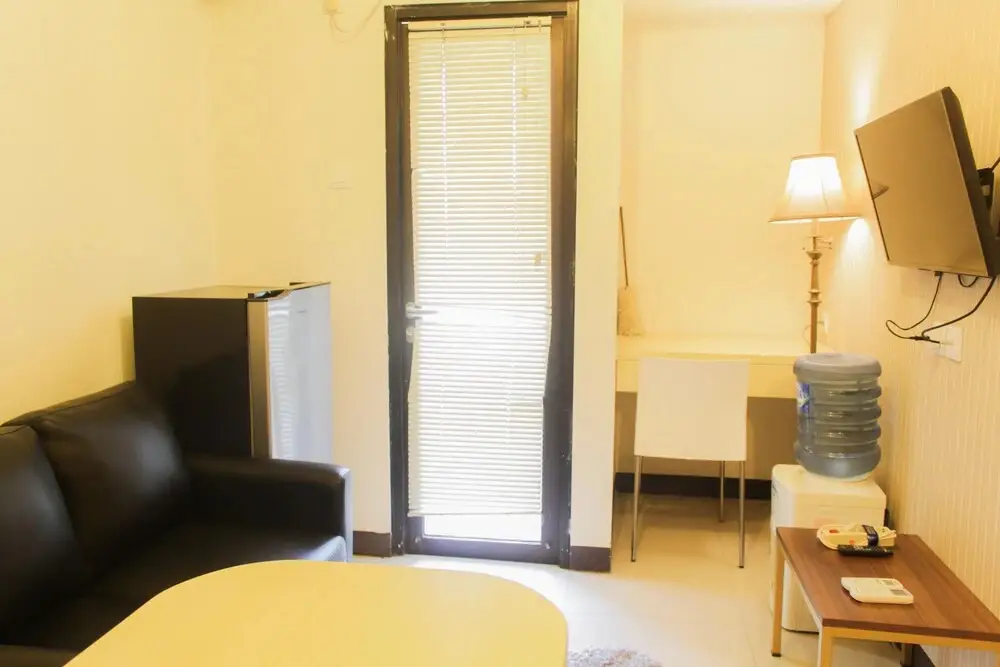 Тангеранг: Simply and Minimalist 2BR at 19 Avenue Apartment