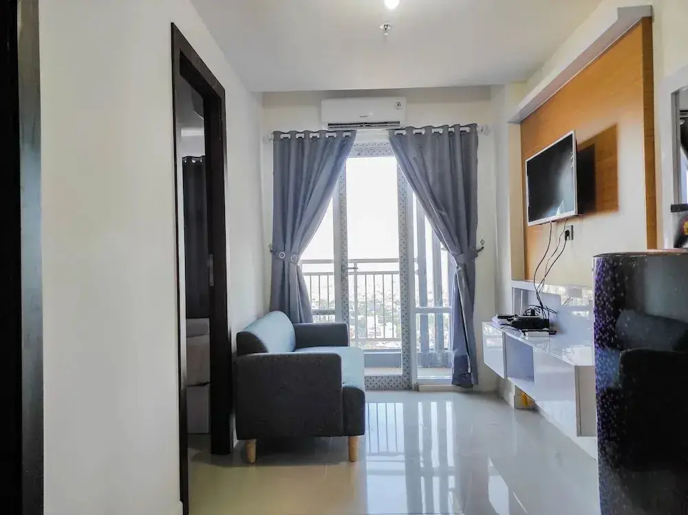 Макассар: Homey and Comfy 2BR at Vida View Apartment
