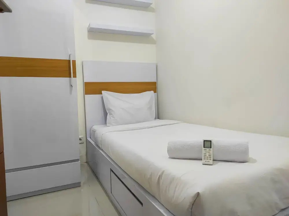 Макассар: Homey and Comfy 2BR at Vida View Apartment