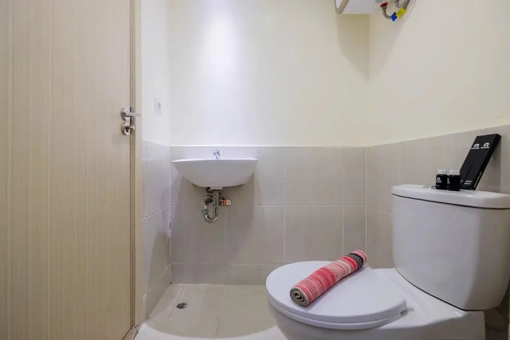 Сибату: Brand New 2BR Meikarta Apartment
