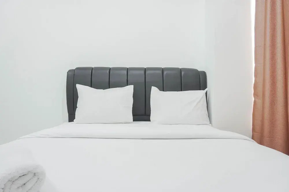 Джакарта: Comfy 1BR Sedayu City Suites Apartment