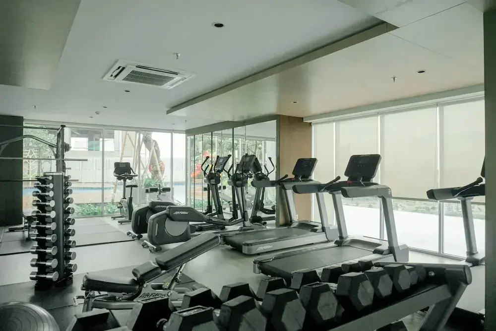 Джакарта: Comfy 1BR Sedayu City Suites Apartment