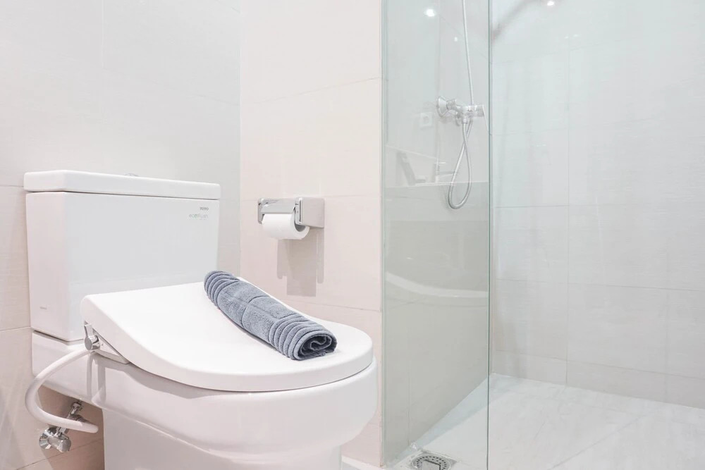 Джакарта: Comfy 1BR Sedayu City Suites Apartment