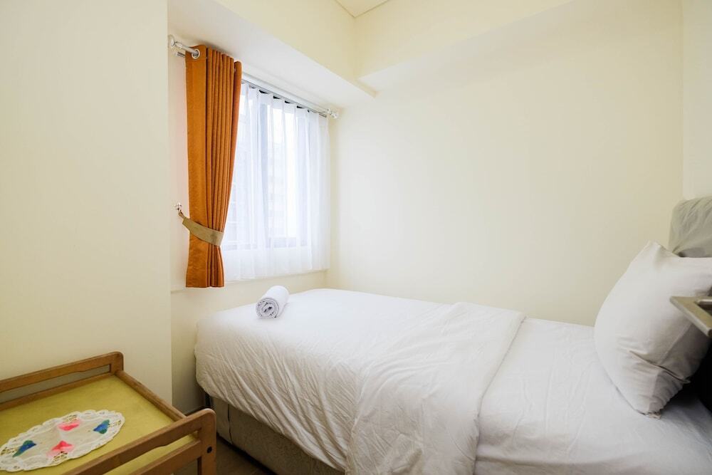 Сибату: Brand New and Simple 2BR at Meikarta Apartment