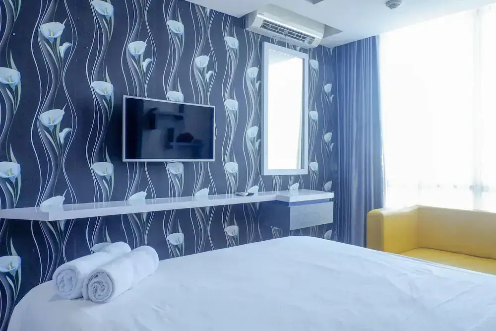 Сурабая: Exquisite & Spaciuos 1BR Apartment at Tamansari Papilio