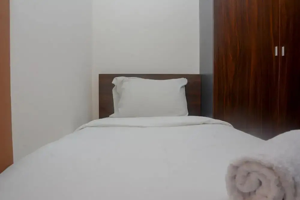 Депок: Brand New and Best Choice 2BR at Cinere Resort Apartment