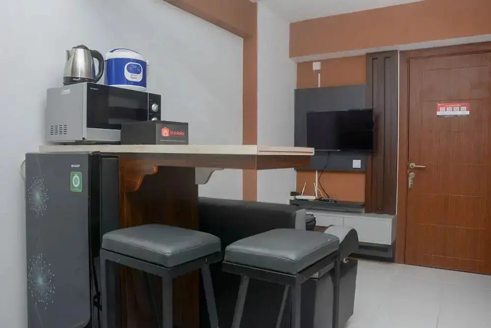 Депок: Brand New and Best Choice 2BR at Cinere Resort Apartment