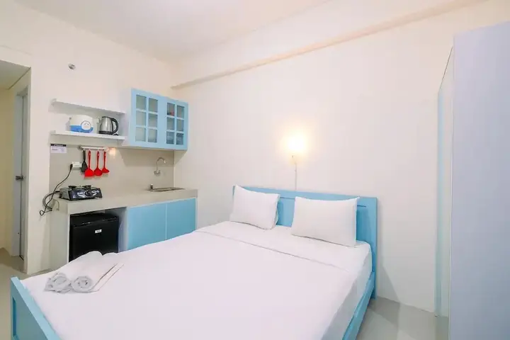 Богор: Cozy and Simply Studio at Bogorienze near The Jungle Apartment