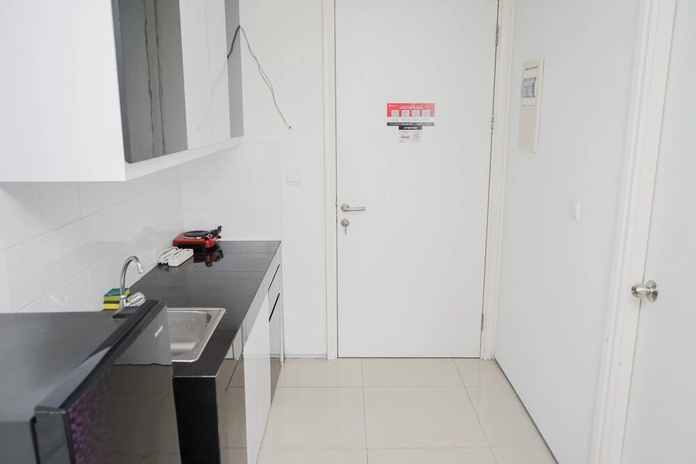 Южный Тангеранг: Strategic Studio Apartment at Tuscany Residence