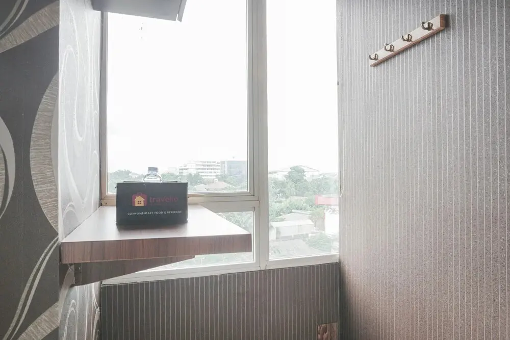 Джакарта: Comfortable 1BR at Nifarro Park Apartment