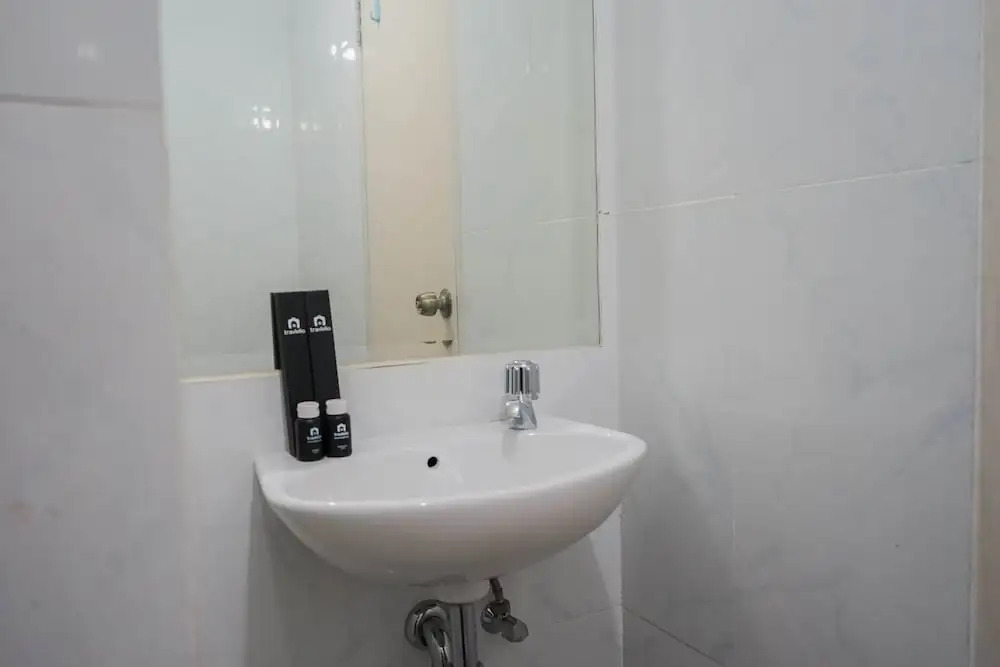 Южный Тангеранг: Wonderful Studio Apartment at Urban Heights Residences