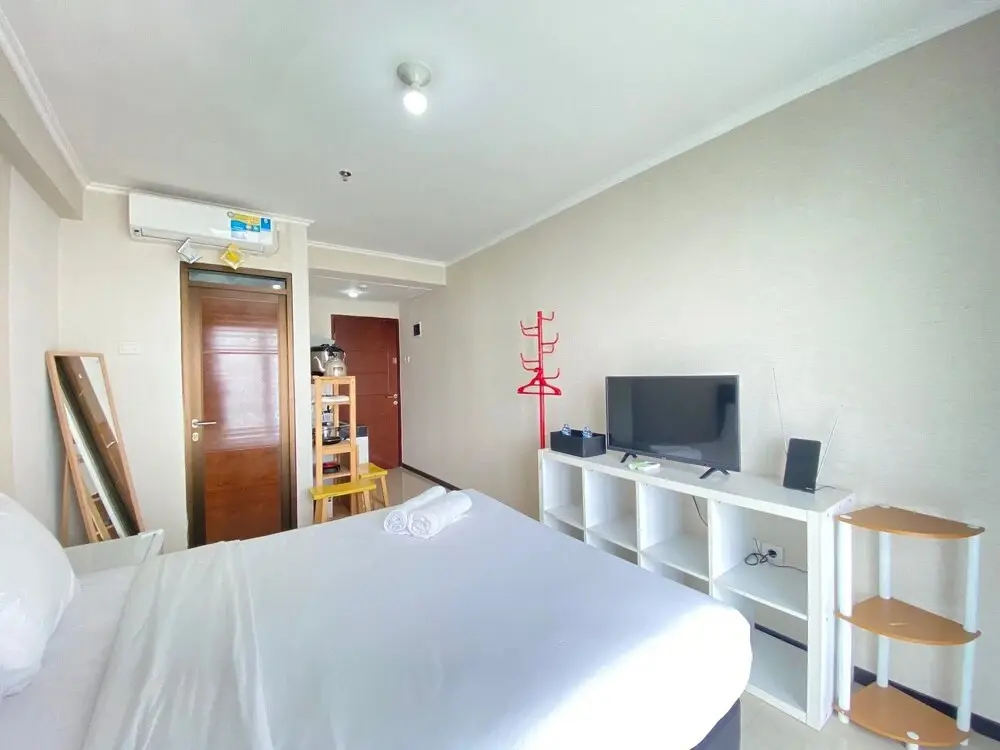 Бандунг: Minimalist Decor Studio Apartment at Gateway Pasteur