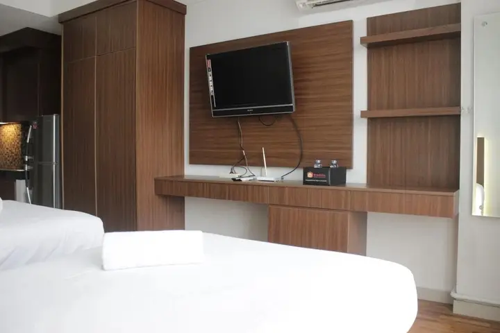 Бандунг: Pleasant & Cozy Studio at Dago Suites Apartment