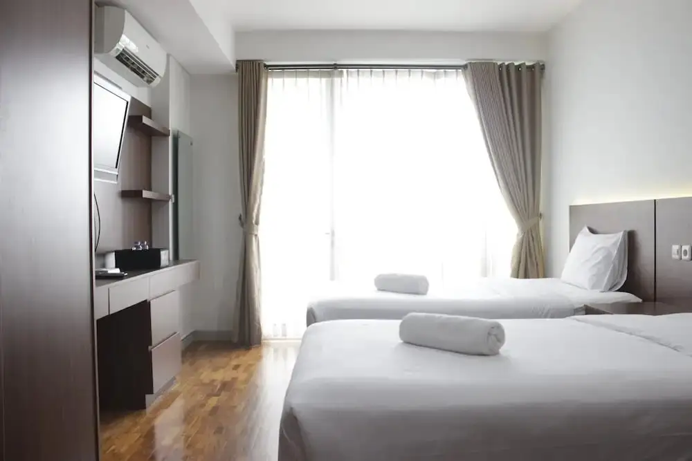 Бандунг: Pleasant & Cozy Studio at Dago Suites Apartment