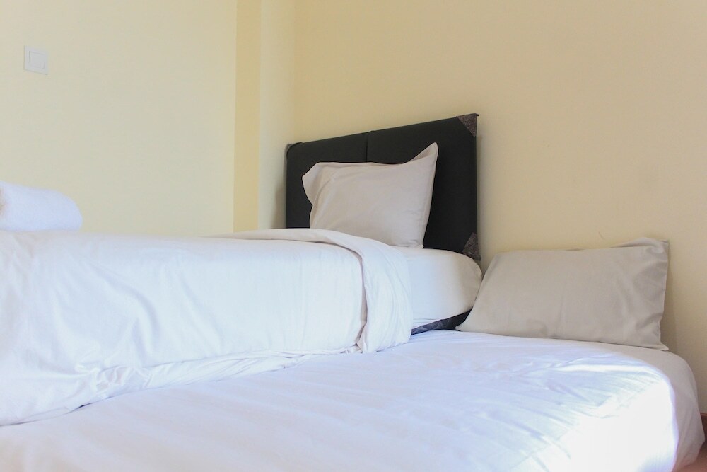 Legok: Cozy Studio Apartment At B Residence