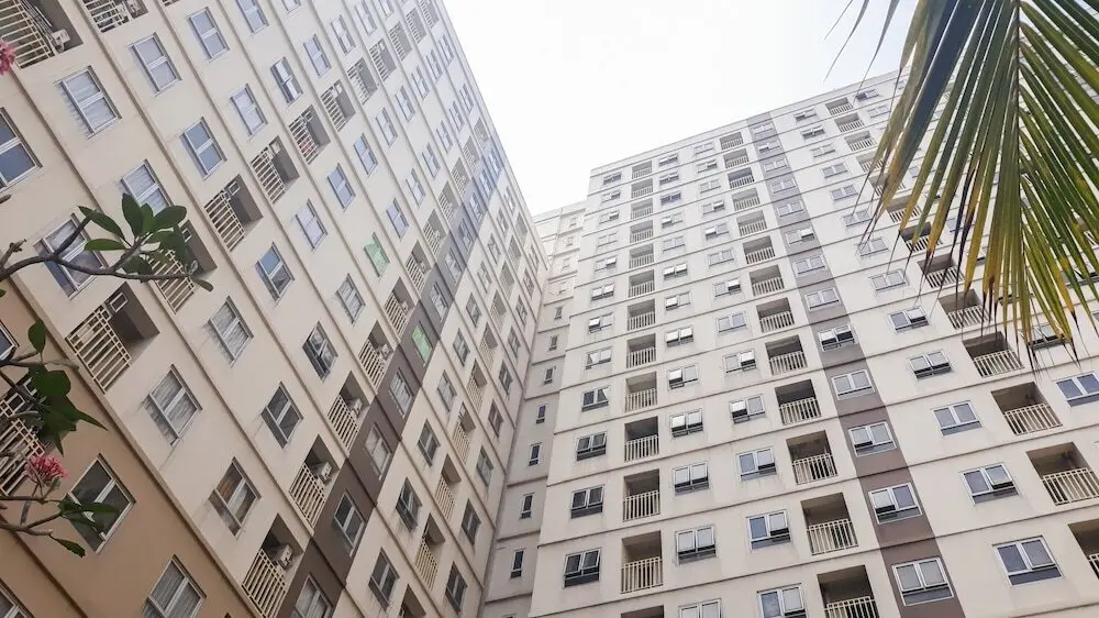Джакарта: Cozy and Simply Studio Titanium Square Apartment