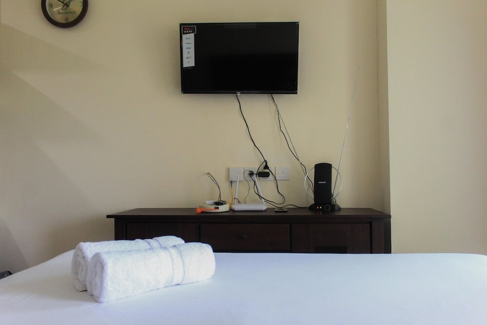 Legok: Comfy Stay Studio Apartment At B Residence