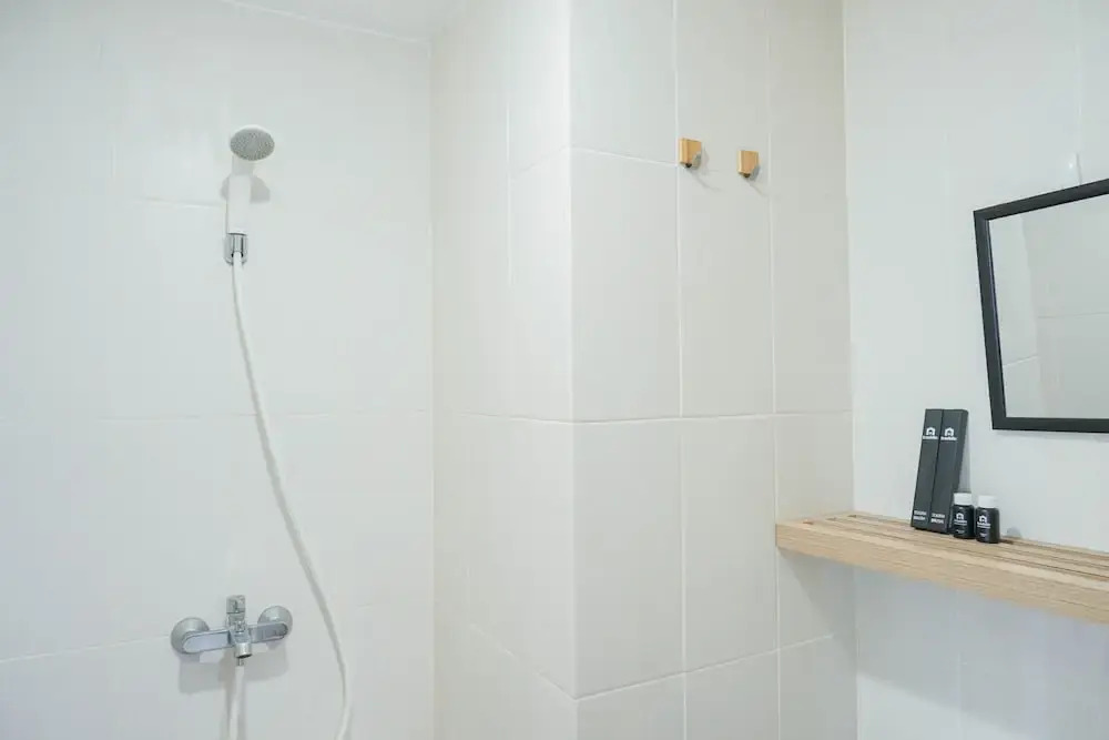 Джакарта: Luxurious 1BR Apartment at Belmont Residence