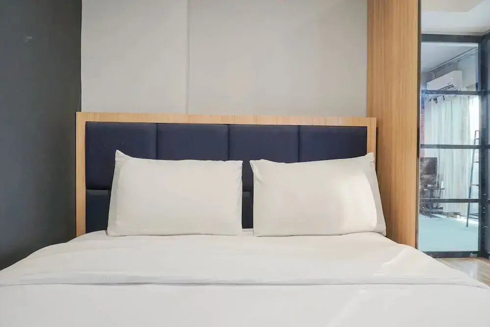Джакарта: Luxurious 1BR Apartment at Belmont Residence
