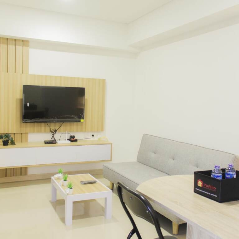 Сибату: Brand New and Homey 2BR Meikarta Apartment