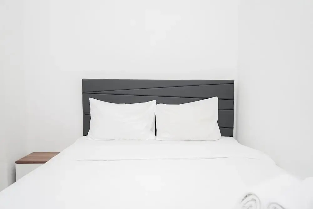 Джакарта: Homey 2BR Apartment Vittoria Residence