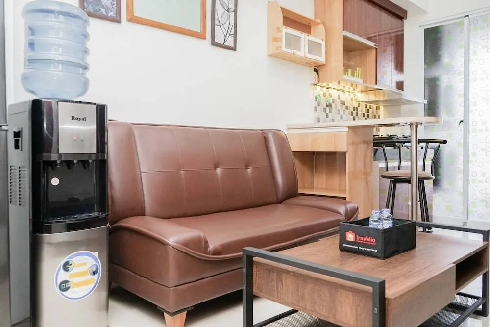 Джакарта: Homey 2BR Apartment Vittoria Residence