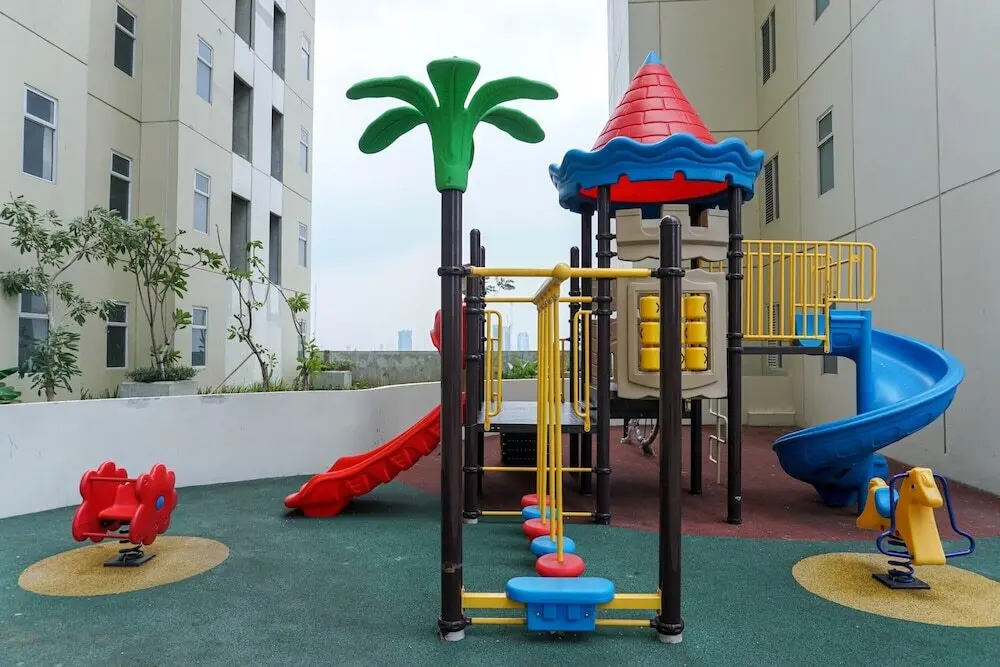 Джакарта: Comfort 2BR Apartment at Vittoria Residence