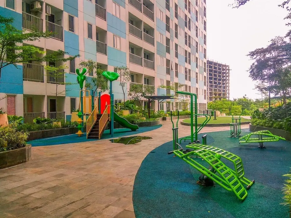 Караванг: Comfy and Homey Studio at Grand Sentraland Karawang Apartment