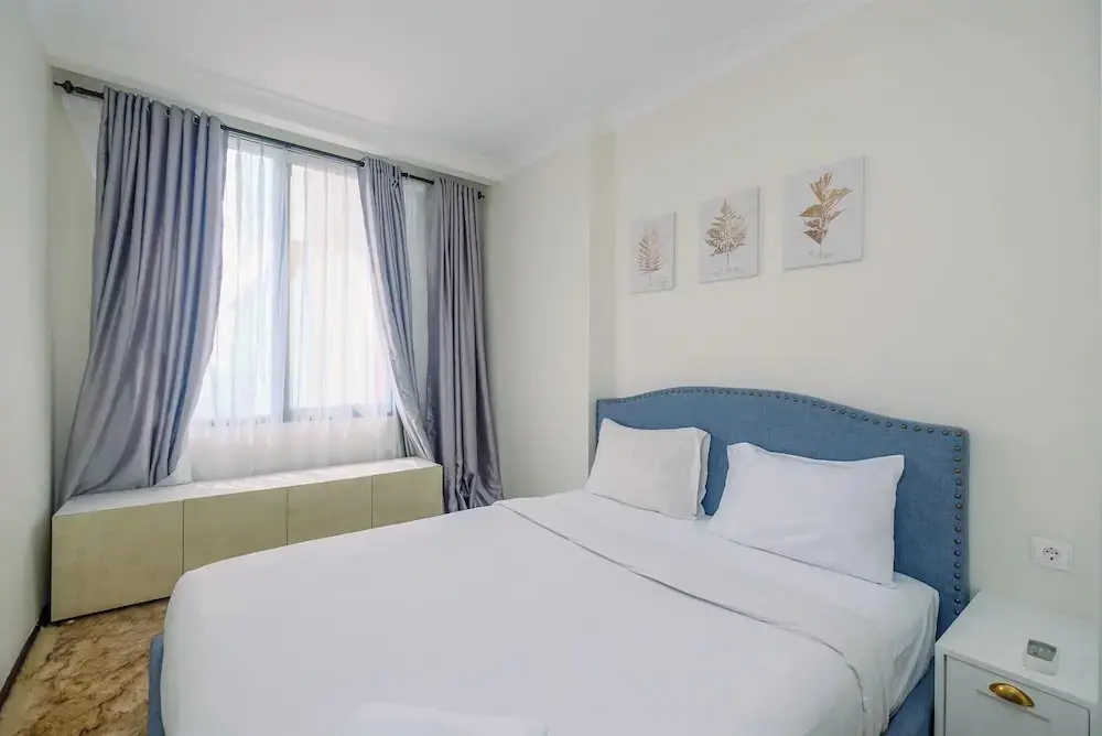 Джакарта: Comfy 1BR with City View at Permata Hijau Suites Apartment