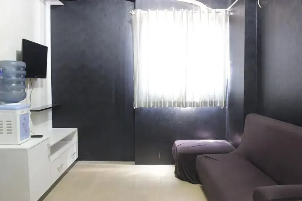 Бандунг: Restful 2BR Apartment at The Suites Metro