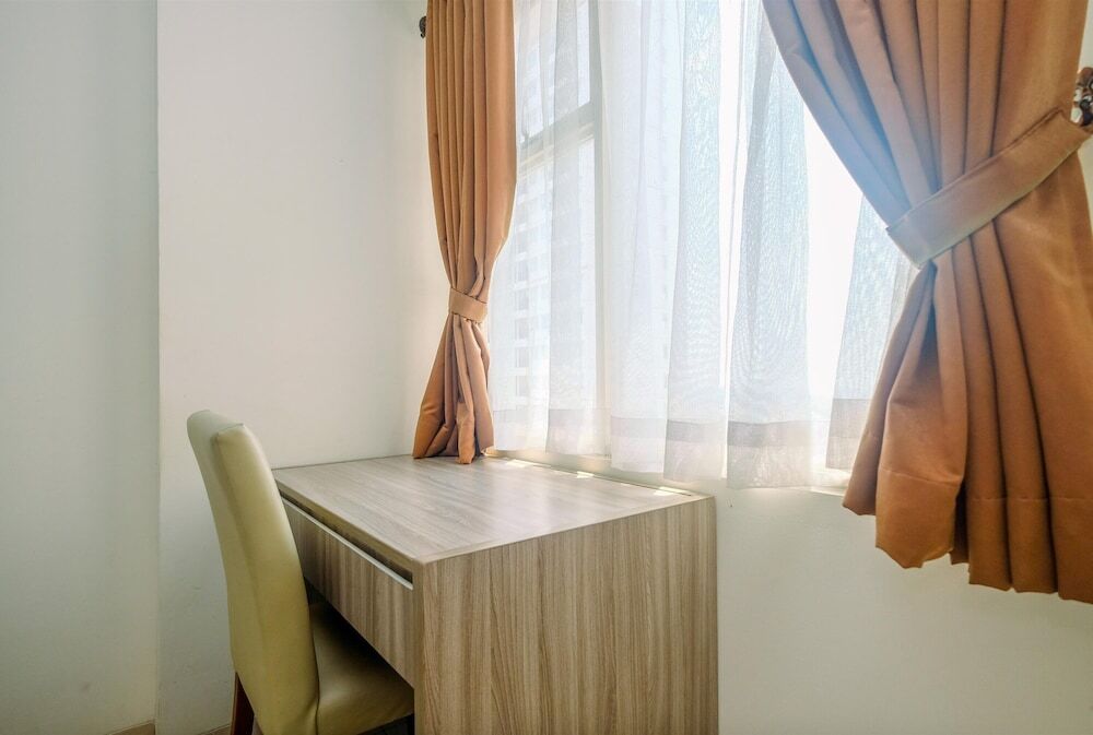 Депок: Comfy and Simply Studio Apartment at Margonda Residences 3