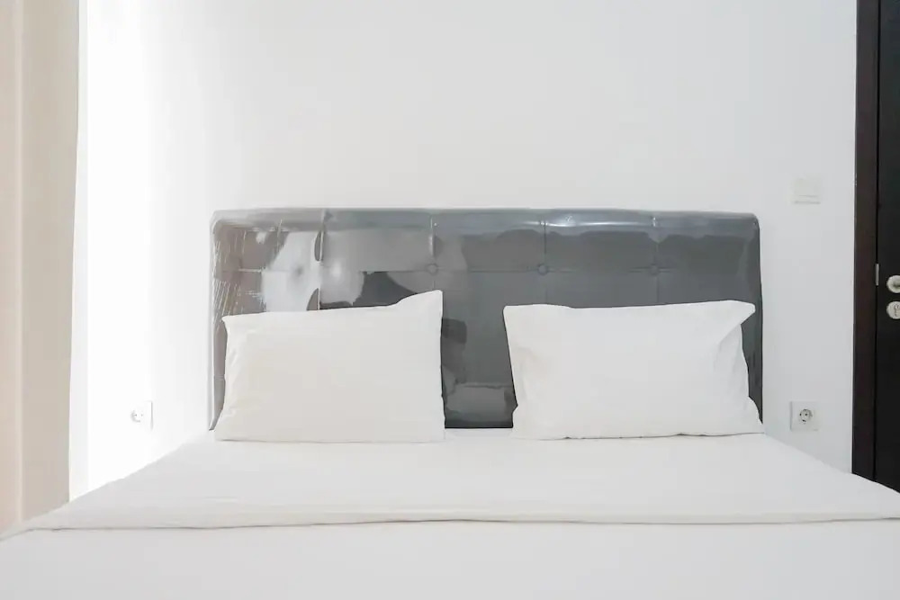 Южный Тангеранг: Comfort and Modern 1BR Casa De Parco Apartment