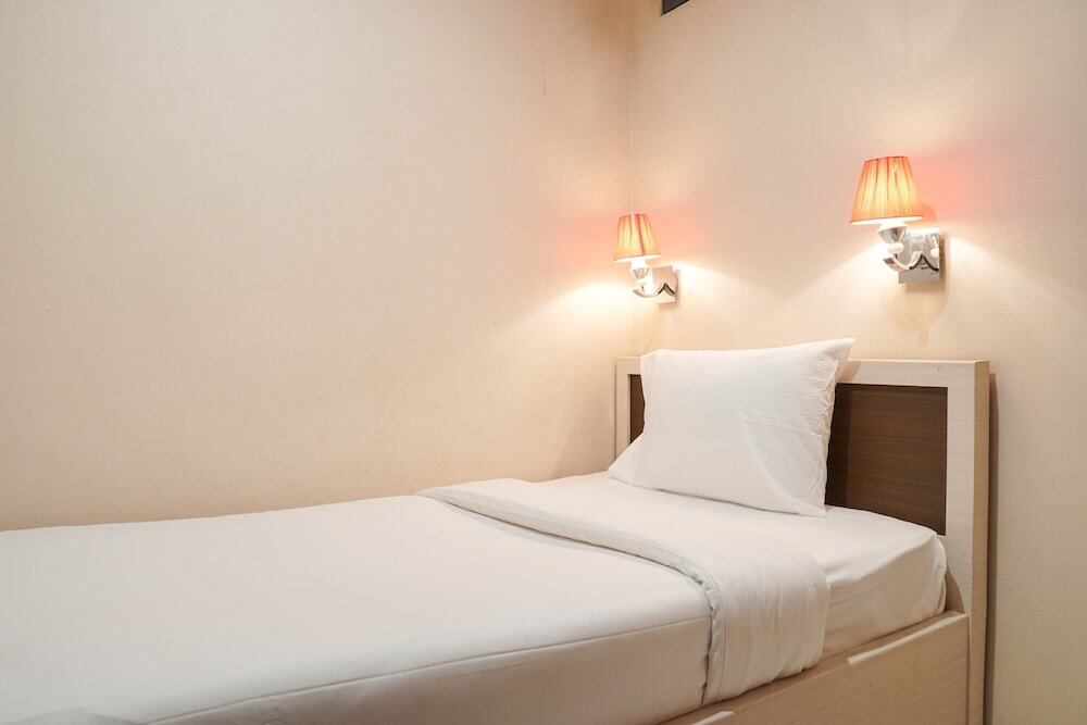 Джакарта: Cozy and Simply 2BR Kebagusan City Apartment