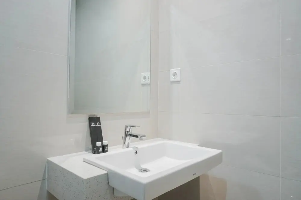 Джакарта: Cozy Stay Studio at Sedayu City Suites Apartment