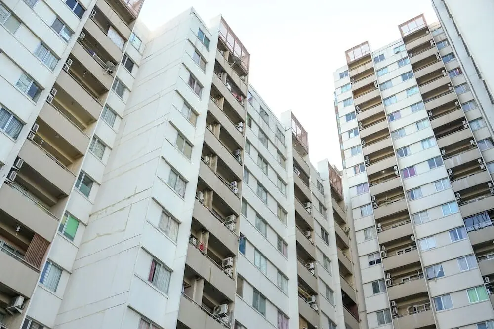 Джакарта: Simply Modern Studio Apartment at Centro City Residence