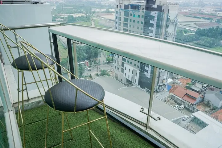Тангеранг: Comfort and Modern Studio at Tree Park Cikokol Apartment
