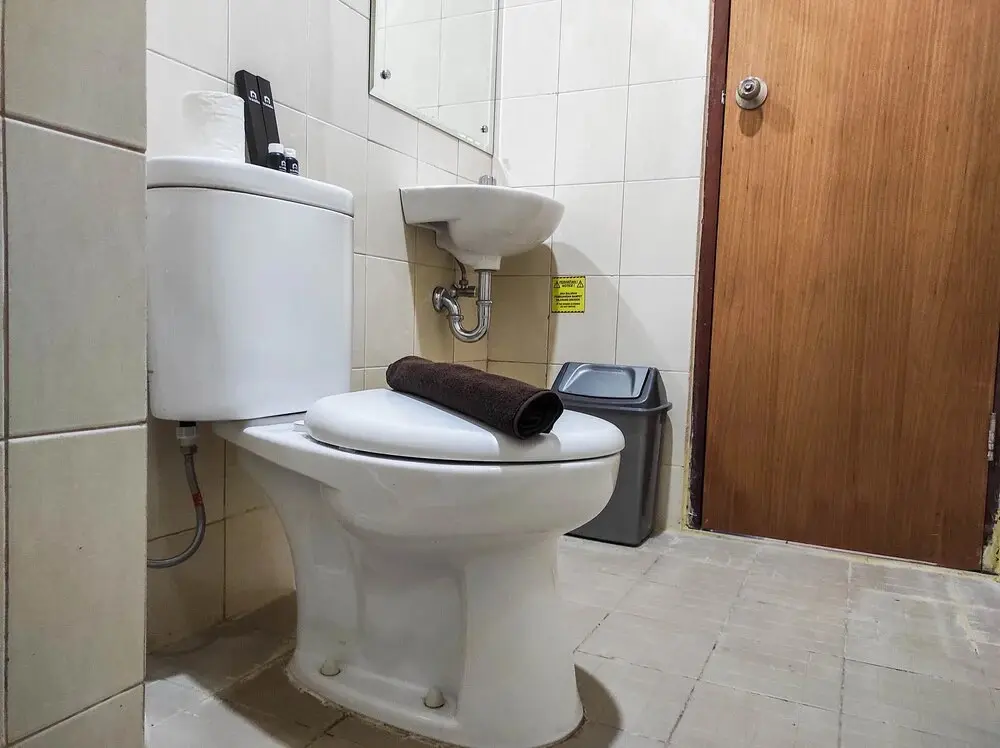 Макассар: Luxurious 1BR at Vida View Makassar Apartment