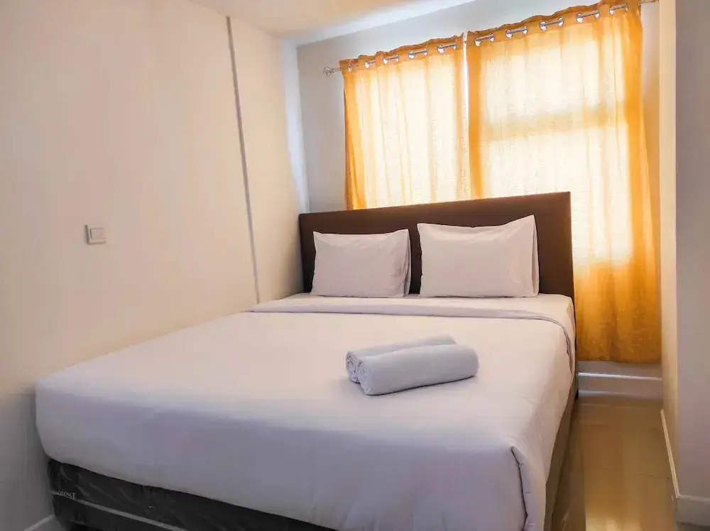 Макассар: Luxurious 1BR at Vida View Makassar Apartment