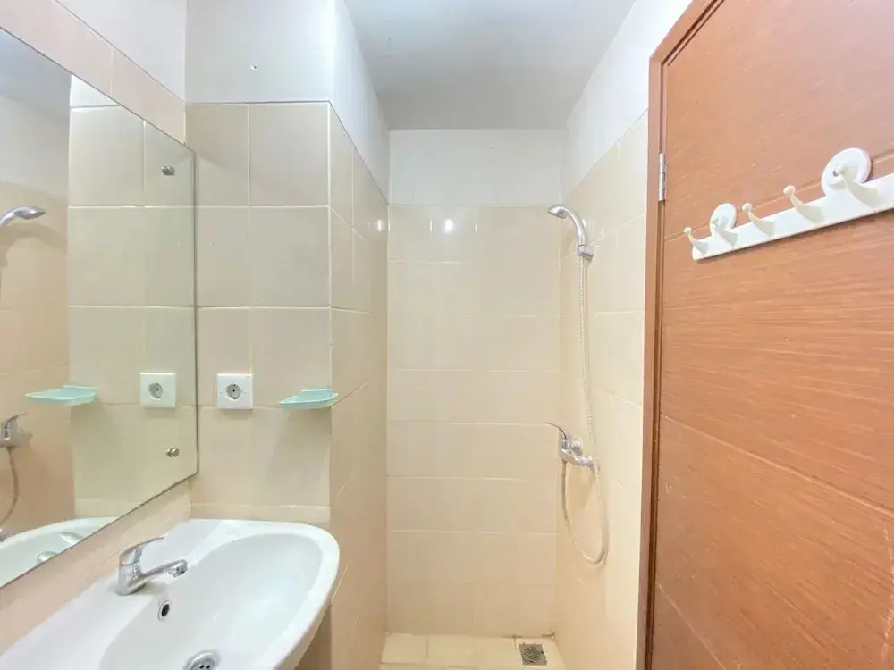 Бандунг: Compact Studio Room Apartment at Sudirman Suites Bandung