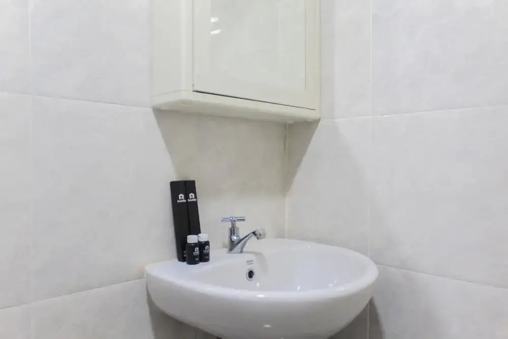 Южный Тангеранг: Simply Studio for 1 Pax at Parkland Avenue Apartment