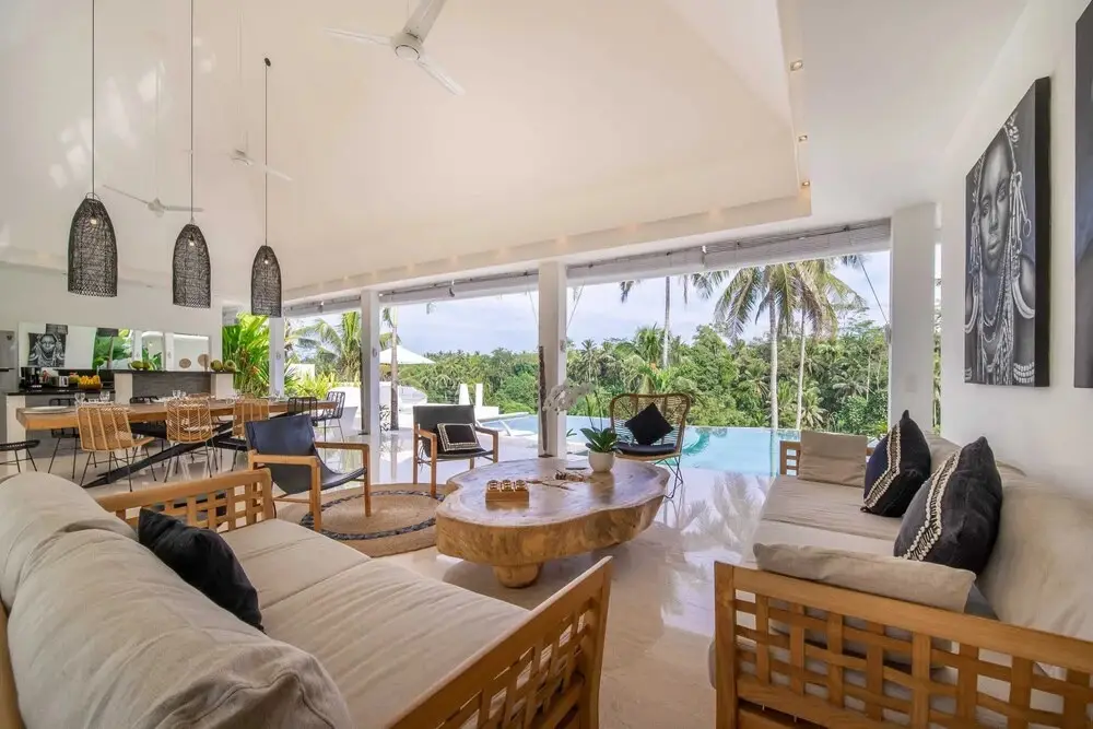Убуд: Amazing Jungle View Villa, 4 BR, Ubud With Staff